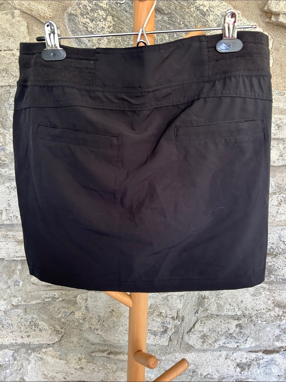 Hyba Drawstring Active Skort - Picture 2 of 7